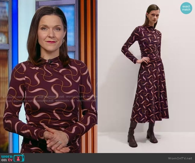 Me + Em Ultra-Fluid Maxi Dress in Burgundy Multi worn by Maggie Rulli on Good Morning America Me + Em Ultra-Fluid Maxi Dress in Burgundy Multi worn by Maggie Rulli on Good Morning America