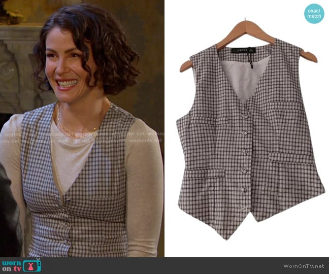 Sarah's Lioness vest Sarah's Lioness vest