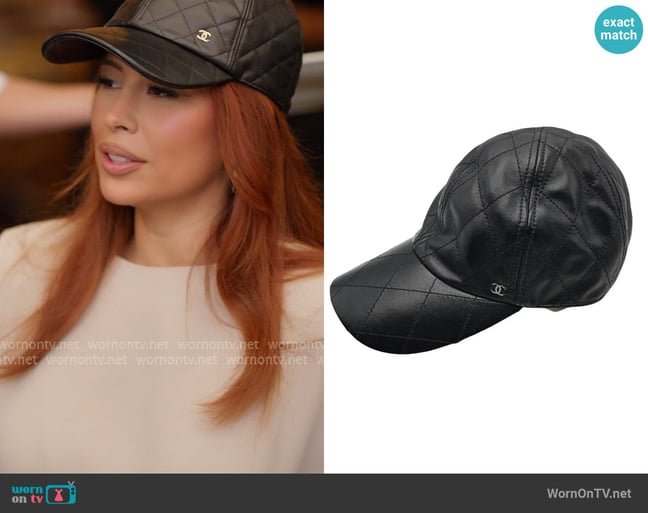Yris's Chanel hat