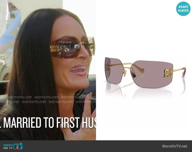 Lisa's Miu Miu sunglasses Lisa's Miu Miu sunglasses