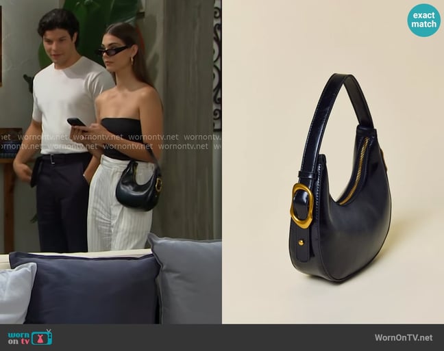 Electra's Urban Outfitters bag