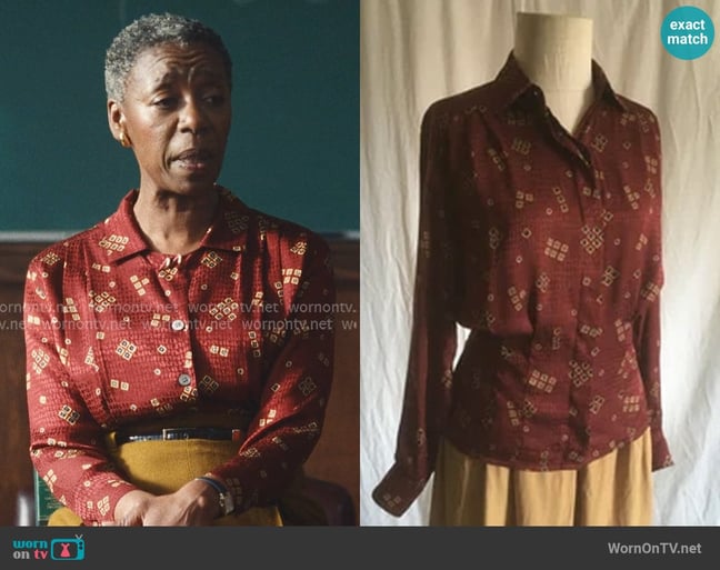 Anne Klein Vintage Top worn by Ms. Rogers (Noma Dumezweni) on The Shards Anne Klein Vintage Top worn by Ms. Rogers (Noma Dumezweni) on The Shards