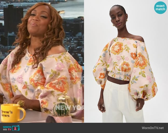 Sunny Anderson's Arianne Elmy top Sunny Anderson's Arianne Elmy top