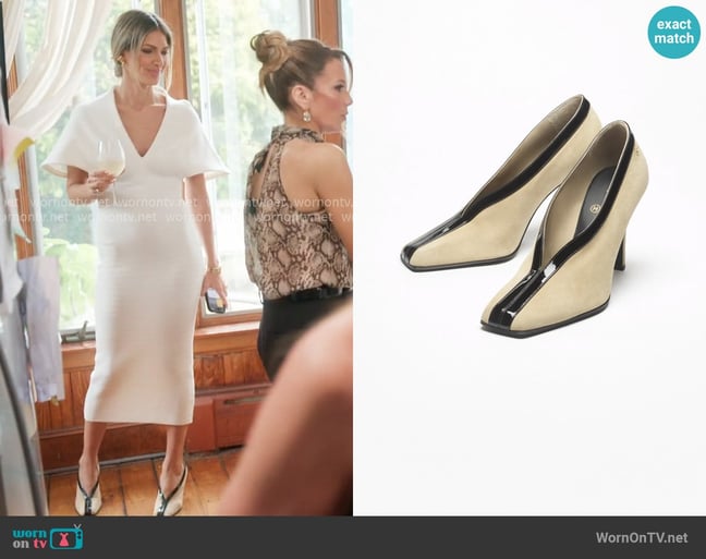Erin's Chanel shoes