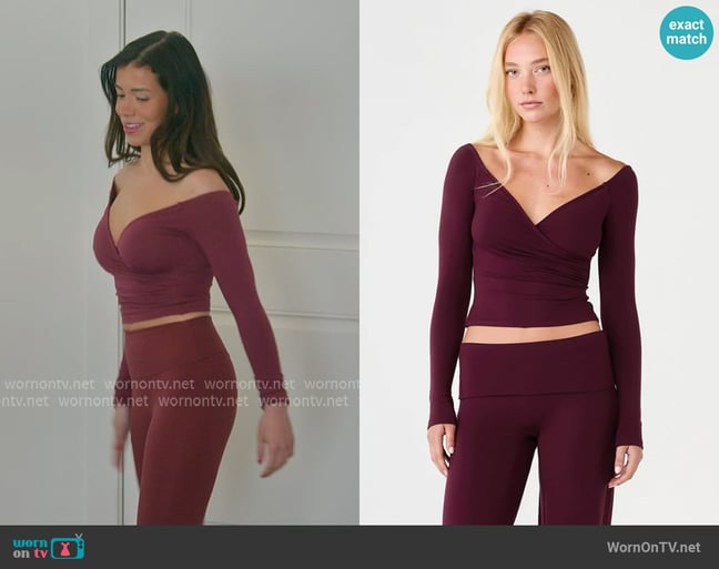CSB Off Shoulder Wrap Top worn by Jen Affleck on The Secret Lives of Mormon Wives CSB Off Shoulder Wrap Top worn by Jen Affleck on The Secret Lives of Mormon Wives