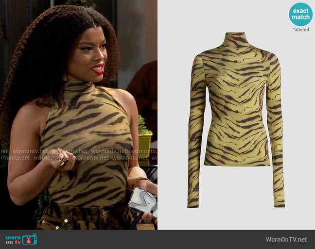 Eva's Ganni top