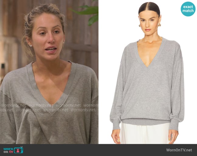 Helsa Quintana Oversized V Neck Sweater worn by Alix Earle on Earle Meets World