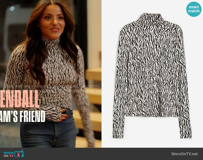 H&M Turtleneck Top worn by Kendall White on Next Gen NYC H&M Turtleneck Top worn by Kendall White on Next Gen NYC