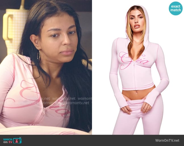Layla's I.Am.Gia top Layla's I.Am.Gia top