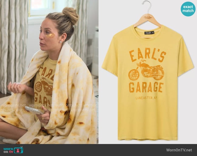 Junk Food Earl's Garage Tee worn by Alix Earle on Earle Meets World Junk Food Earl's Garage Tee worn by Alix Earle on Earle Meets World