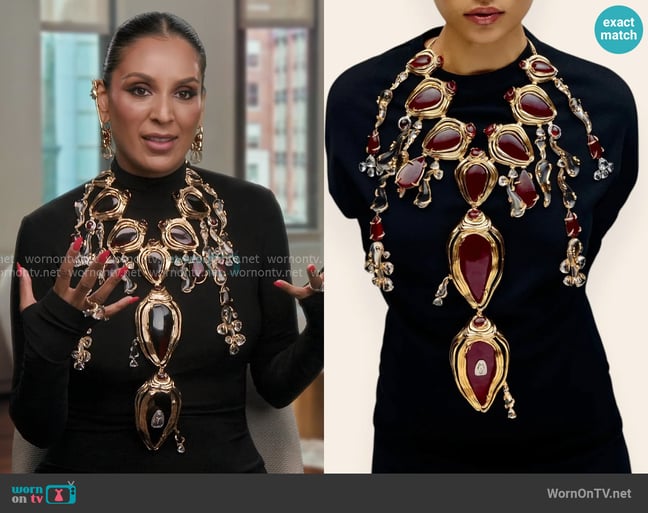 Jessel's Outhouse necklace Jessel's Outhouse necklace