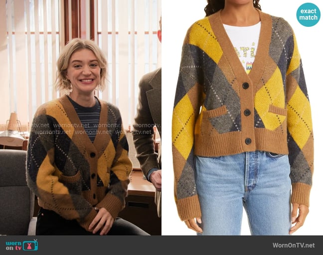 Re/Done 90s Cardigan in Caramel Navy Argle worn by Mare Pritti (Chelsea Frei) on The Paper