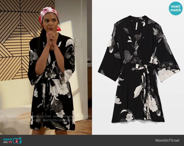 Dani's Soma robe