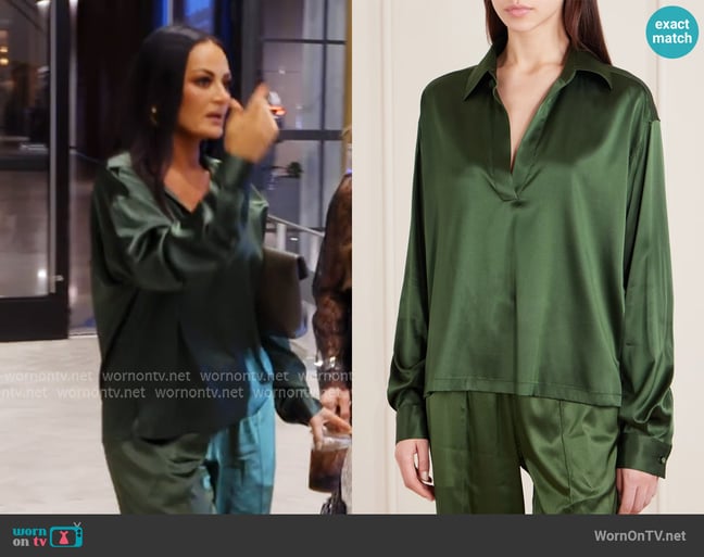 Tom Ford Silk-blend satin blouse worn by Lisa Barlow on The Real Housewives Ultimate Girls Trip Tom Ford Silk-blend satin blouse worn by Lisa Barlow on The Real Housewives Ultimate Girls Trip