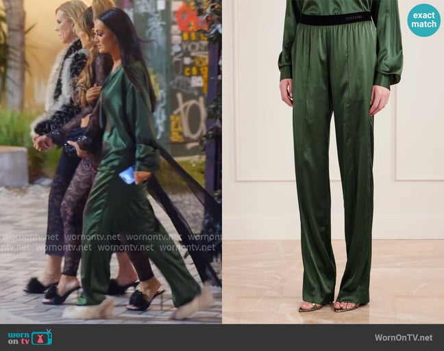 Tom Ford Silk-blend satin pants worn by Lisa Barlow on The Real Housewives Ultimate Girls Trip Tom Ford Silk-blend satin pants worn by Lisa Barlow on The Real Housewives Ultimate Girls Trip