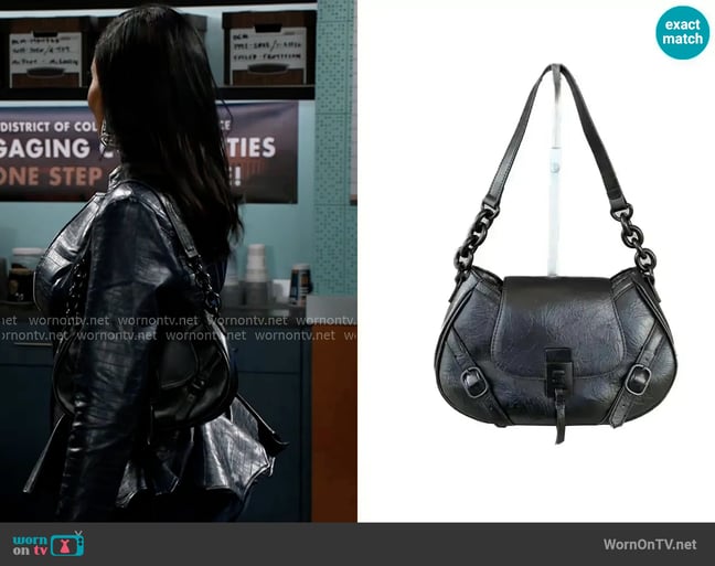 Aldo Shoulder Bag worn by Dana 'Leslie' Thomas (Trisha Mann-Grant) on Beyond the Gates Aldo Shoulder Bag worn by Dana 'Leslie' Thomas (Trisha Mann-Grant) on Beyond the Gates