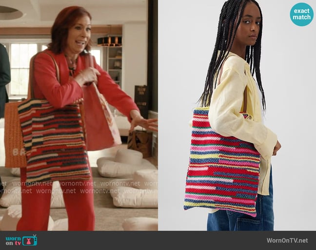 Gap Crochet Tote Bag worn by Elsbeth Tascioni (Carrie Preston) on Elsbeth Gap Crochet Tote Bag worn by Elsbeth Tascioni (Carrie Preston) on Elsbeth