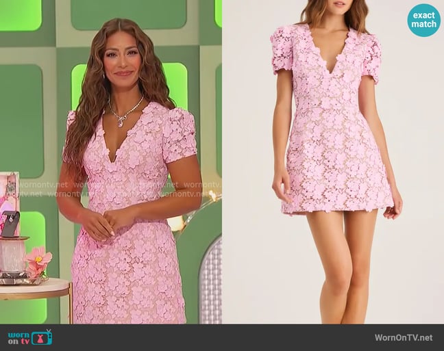 Helsi Kelly Lace Dress worn by Manuela Arbeláez on The Price is Right Helsi Kelly Lace Dress worn by Manuela Arbeláez on The Price is Right