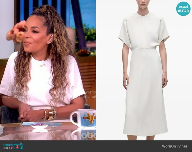 Sunny's Victoria Beckham dress