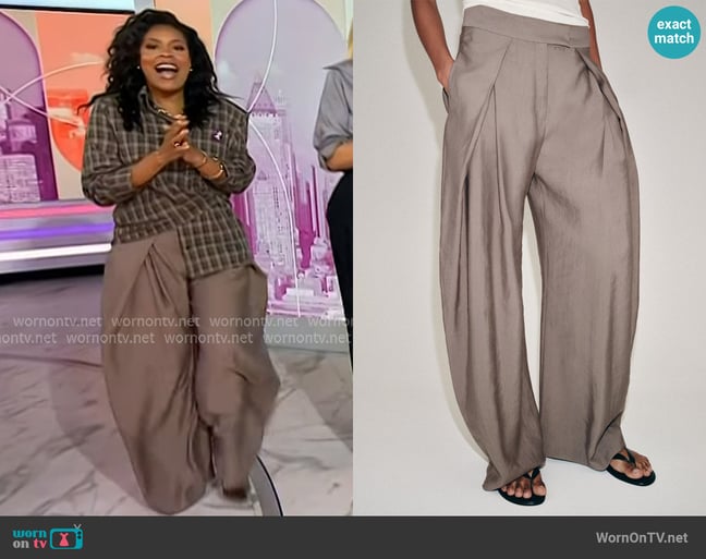 Zara Wide Leg Pleated Pants worn by Sheinelle Jones on Today Zara Wide Leg Pleated Pants worn by Sheinelle Jones on Today