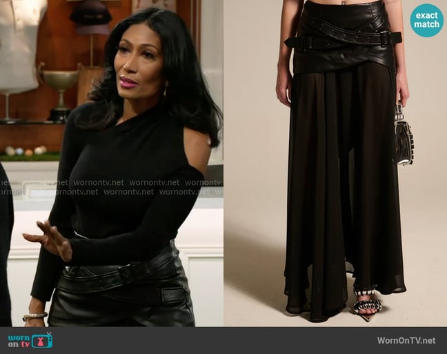 Leslie's Akira skirt Leslie's Akira skirt