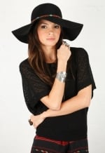 Black floppy hat like Alex's at Singer 22