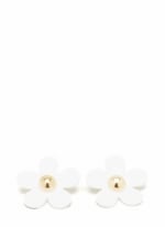 White flower earrings like Lemons at Go Jane