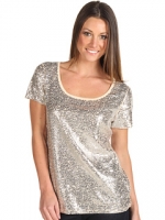 Similar metallic top at 6pm