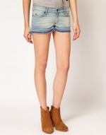 Denim shorts like Emilys at Asos