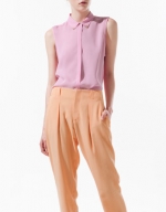 Hanna's pink top at Zara