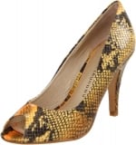 Yellow snake pumps like Serenas at Amazon