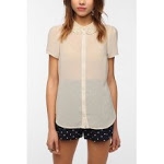 Similar blouse at Urban Outfitters