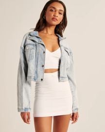 Abercrombie Fitch Authentic American clothing since 1892 at Abercrombie & Fitch