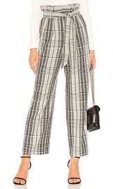 Alice   Olivia Farrel Paper Bag Pleated Pant in Black  amp  White from Revolve com at Revolve