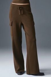 Alo Scholar Knit High Waist Cargo Pant in Espresso at Alo Yoga