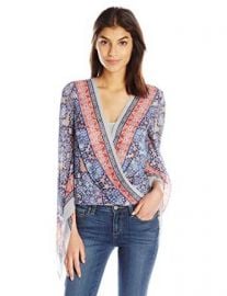 Amazon com  BCBGMAXAZRIA Women  39 s Kasia Hankerchief Sleeve Top  Clothing at Amazon