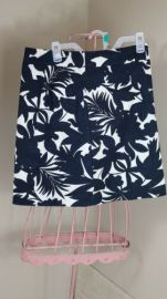 Ann Taylor Factory Lined Skirt Womens White Blue Leaf Size 8 eBay at eBay