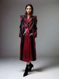 BLACK PATENT LEATHER TRENCHCOAT WITH RED CROC-EFFECT DETAILS 8211 Mitilianecouture at Mitiliane