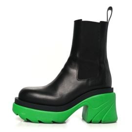 BOTTEGA VENETA Calfskin The Flash Chelsea Boots 385 Black Grass 1671209 FASHIONPHILE at Fashionphile
