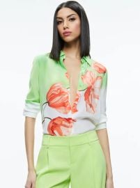 Brady Slim Button Down In Dream Life Sharp Green Alice Olivia at Alice + Olivia