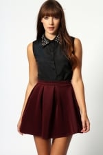 Burgundy skirt from Boohoo at Boohoo