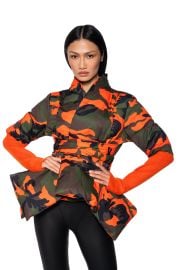 CAMO PEPLUM PUFFER JACKET WITH RIB ARMS AND THUMBHOLE AKIRA at Akira