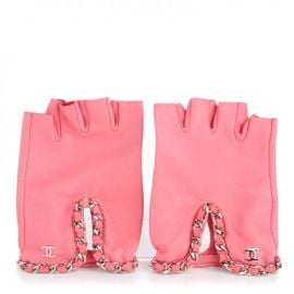 CHANEL Lambskin Chain CC Fingerless Gloves 75 Pink  130915  FASHIONPHILE at Fashionphile