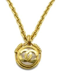 CHANEL Pre-Owned 1986-1988 CC Logo Pendant Necklace Gold at Farfetch