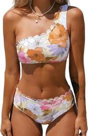 CUPSHE Women\'s Bikini Sets Two Piece Bathing Suit One Shoulder Scalloped Wide Strap Back Hook at Amazon