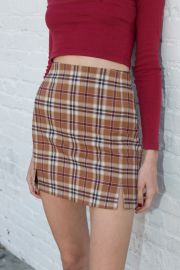 Cara Skirt at Brandy Melville