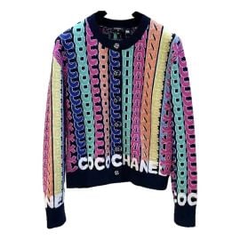 Cashmere cardigan at Vestiaire Collective