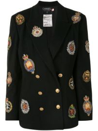 Chanel Pre-Owned Coat Of Arms AppliquxE9 double-breasted Blazer - at Farfetch