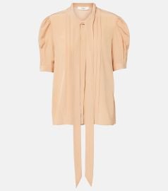 Chloe Tie Neck Short Sleeve Silk Cr pe de Chine Button Up Shirt at Mytheresa