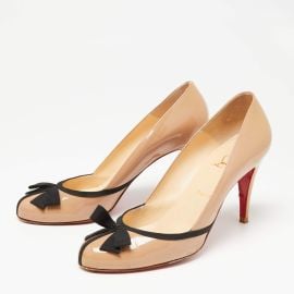 Christian Louboutin Beige Patent Leather Lavalliere Pumps Size 395 Christian Louboutin TLC at The Luxury Closet